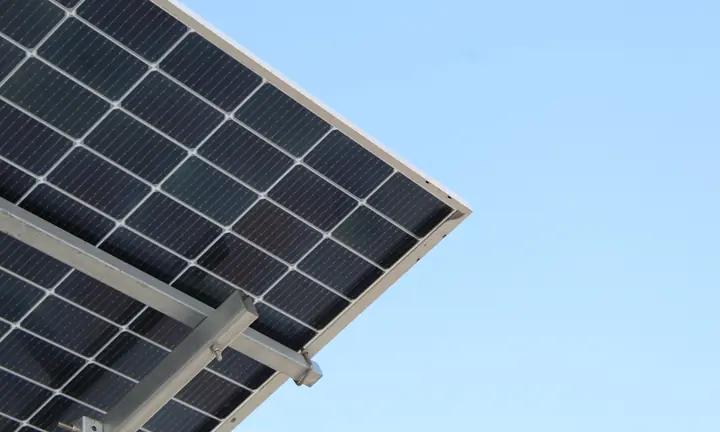 Projeto 2 de carport solar instalado pela Fotovoltaica Rio Preto
