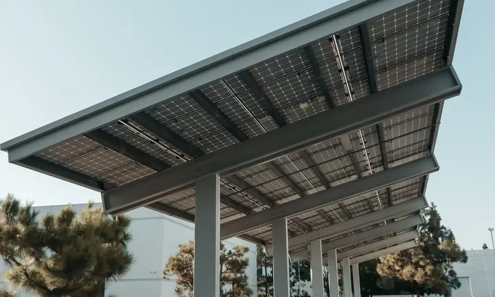 Projeto 3 de carport solar instalado pela Fotovoltaica Rio Preto
