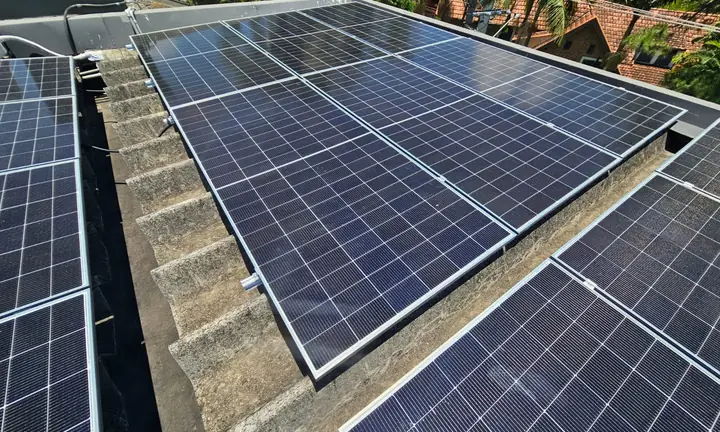 Projeto 5 de sistema fotovoltaico residencial instalado pela Fotovoltaica Rio Preto